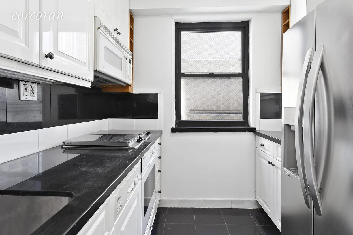 New York City Real Estate | View 520 East 72Nd Street, A2 | room 2