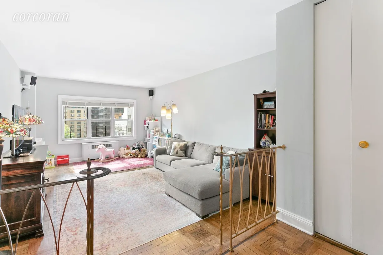 New York City Real Estate | View 301 East 48th Street, 15J | 1 Bed, 1 Bath