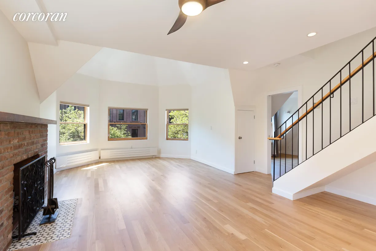 New York City Real Estate | View 153 Lincoln Place, 3A | 3 Beds, 2 Baths