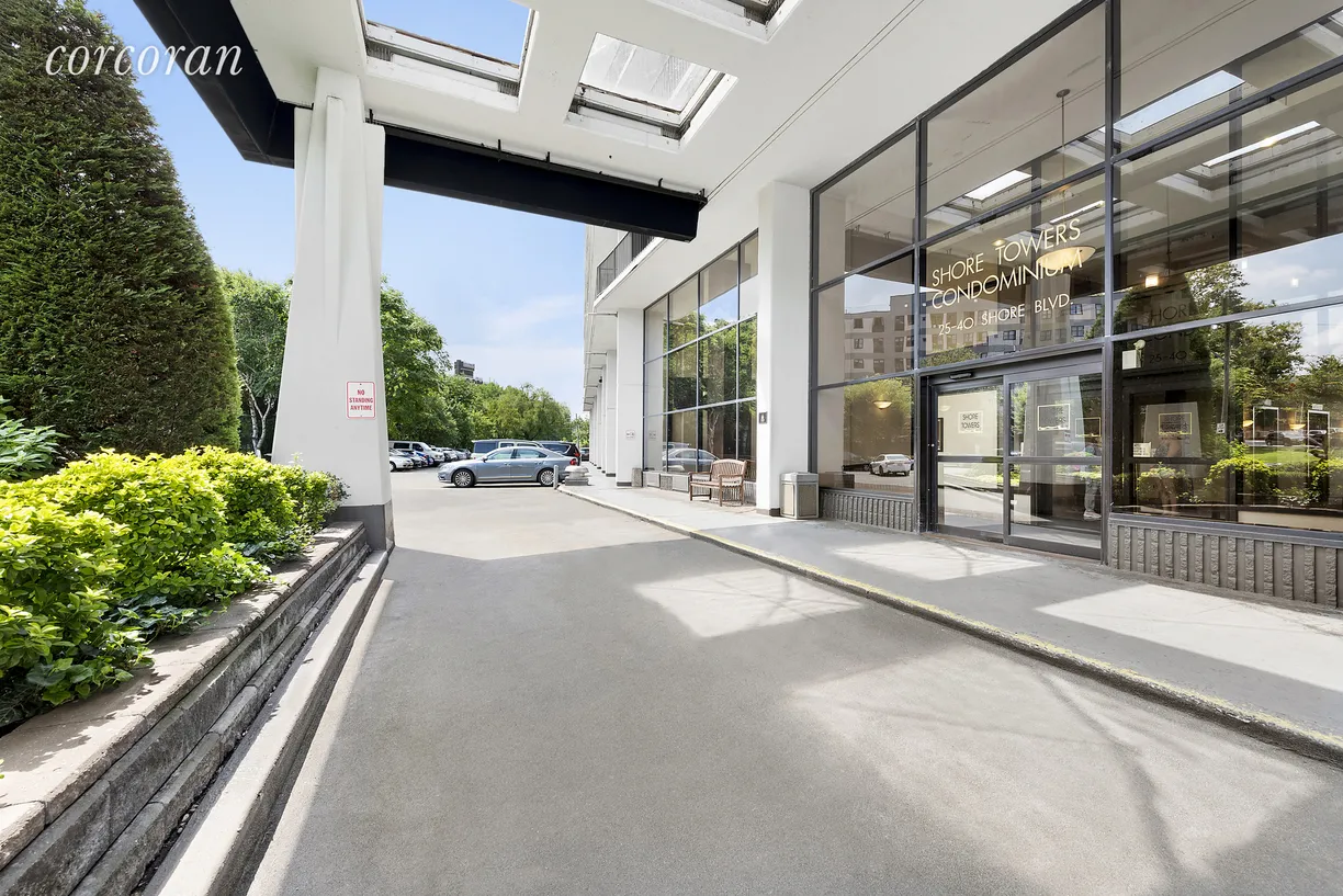 New York City Real Estate | View 25-40 Shore Boulevard, 1K | 2 Beds, 2 Baths