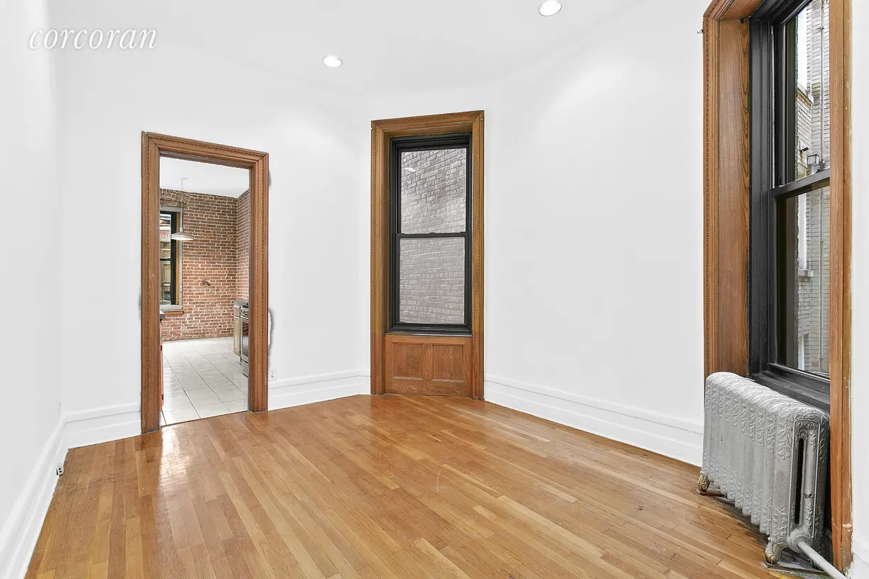 New York City Real Estate | View 161 East 81st Street, 1E | room 2