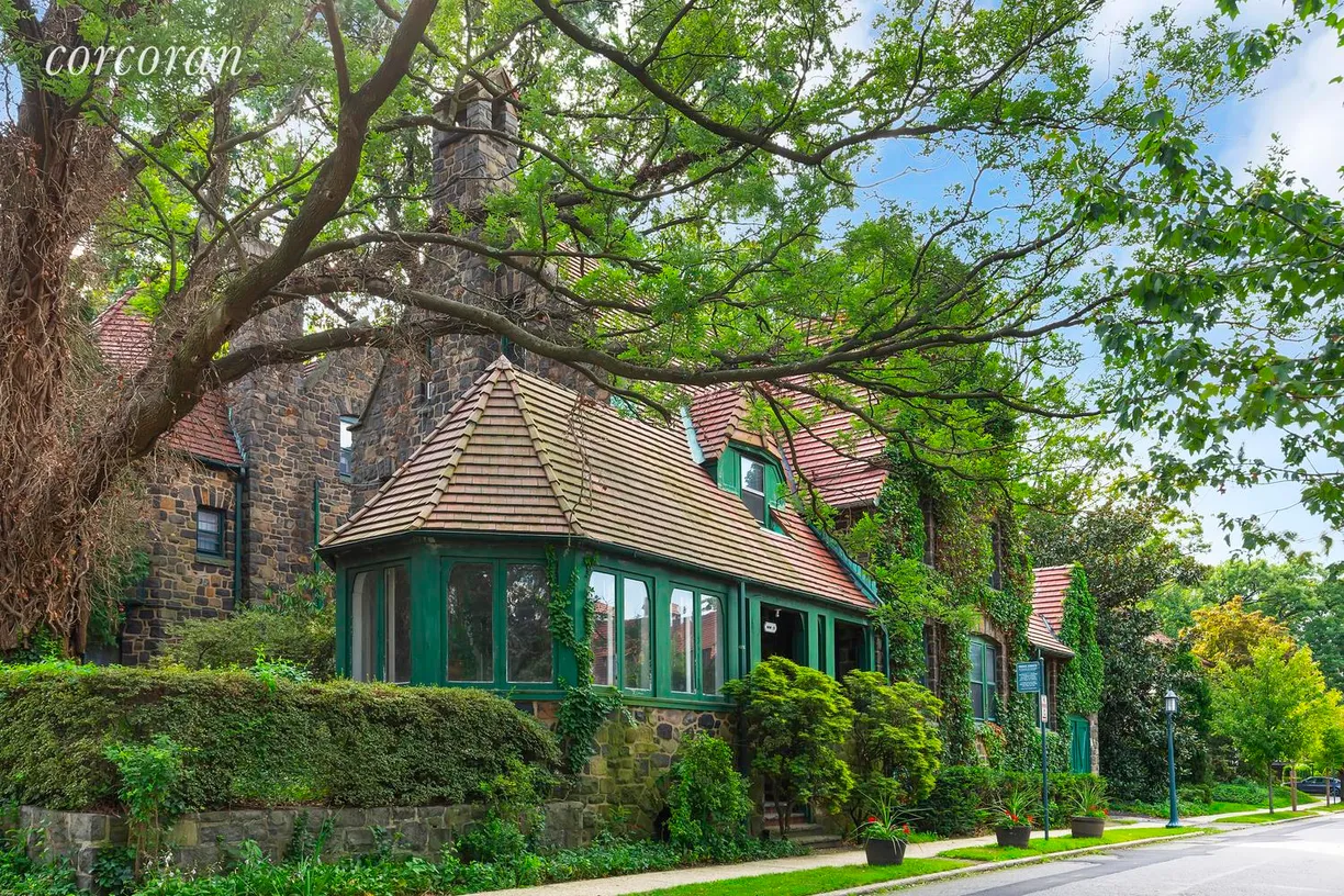New York City Real Estate | View 17 Bow Street | Ivy-Covered Facade