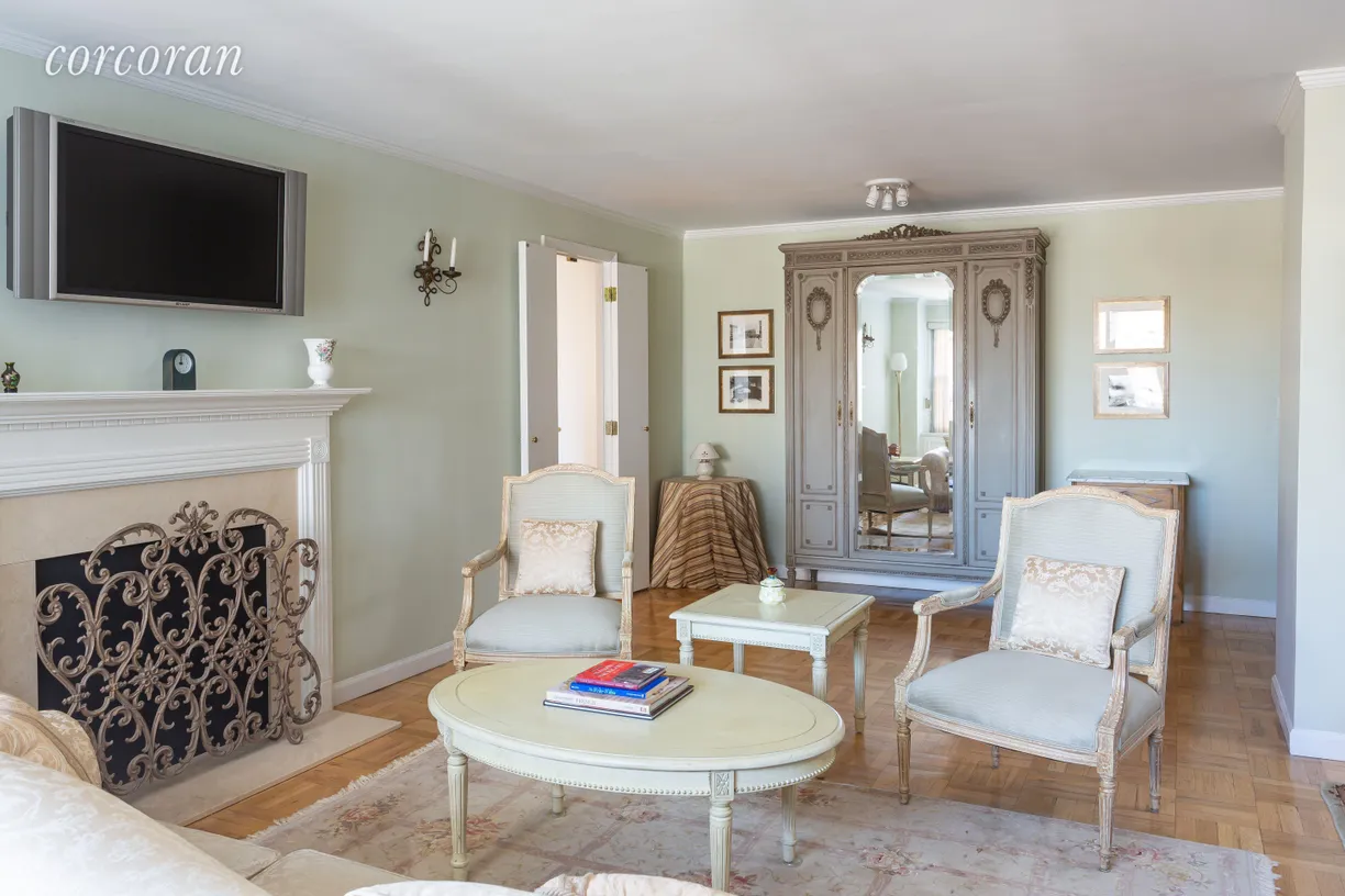 New York City Real Estate | View 15 West 72Nd Street, 12H | room 1