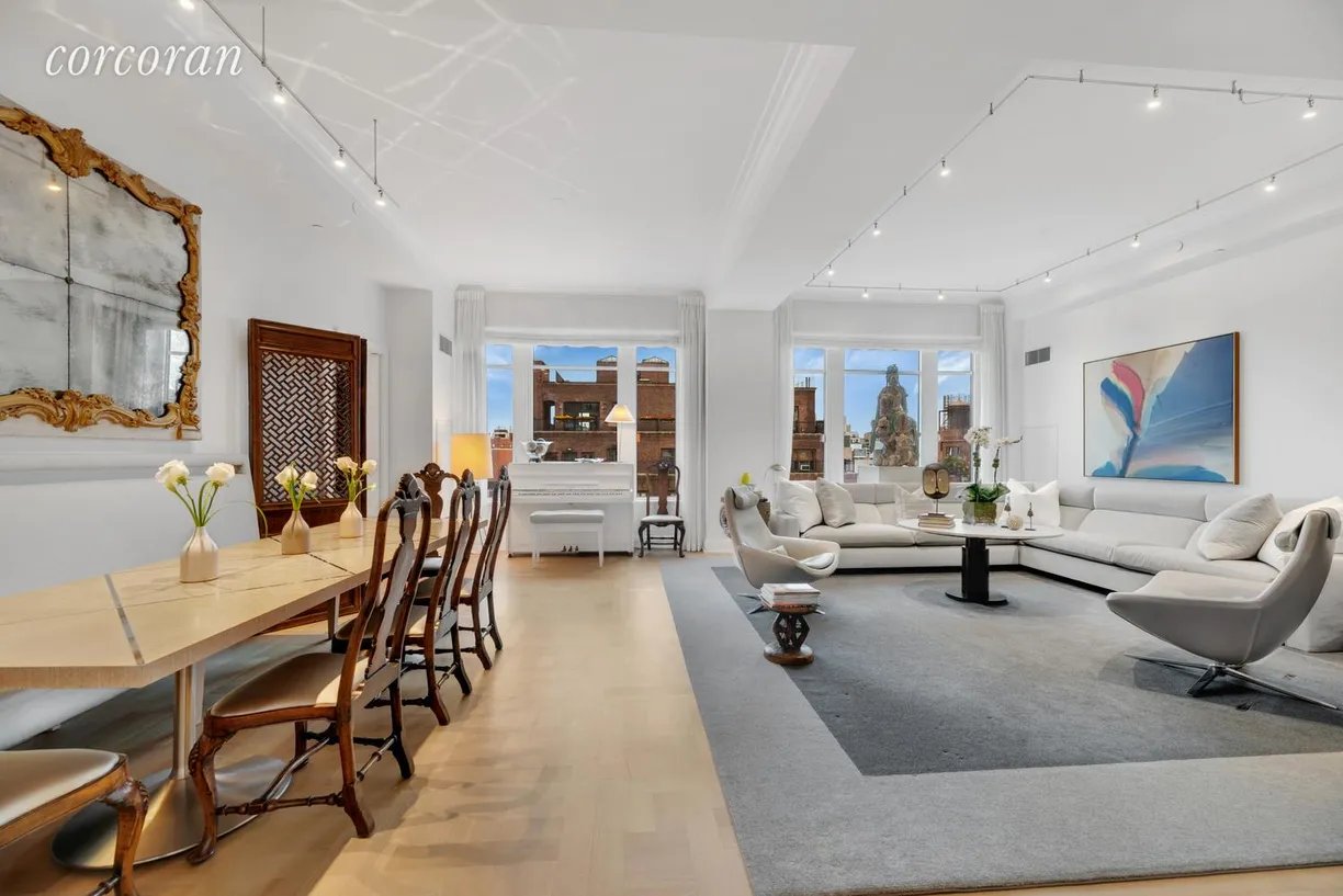 New York City Real Estate | View 200 East 79th Street, 18B | Living Room