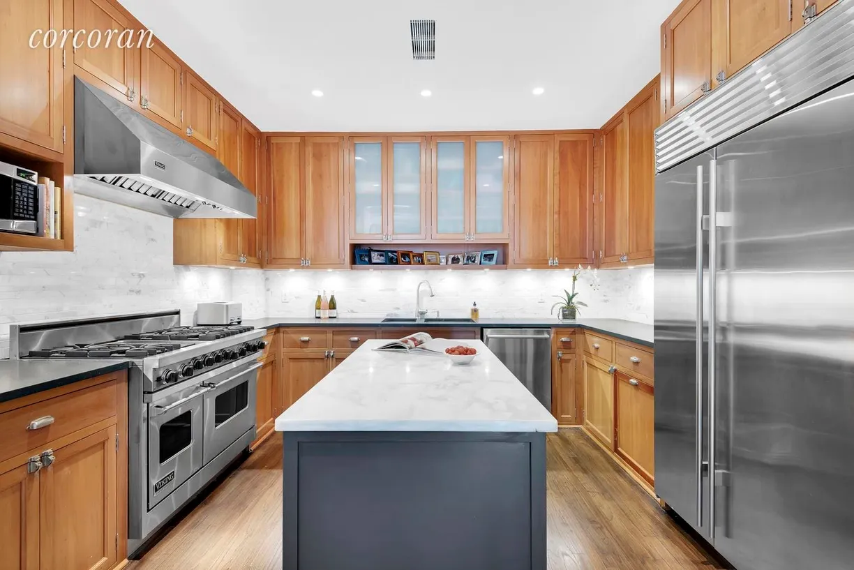 New York City Real Estate | View 34 West 74th Street, 3C | room 2