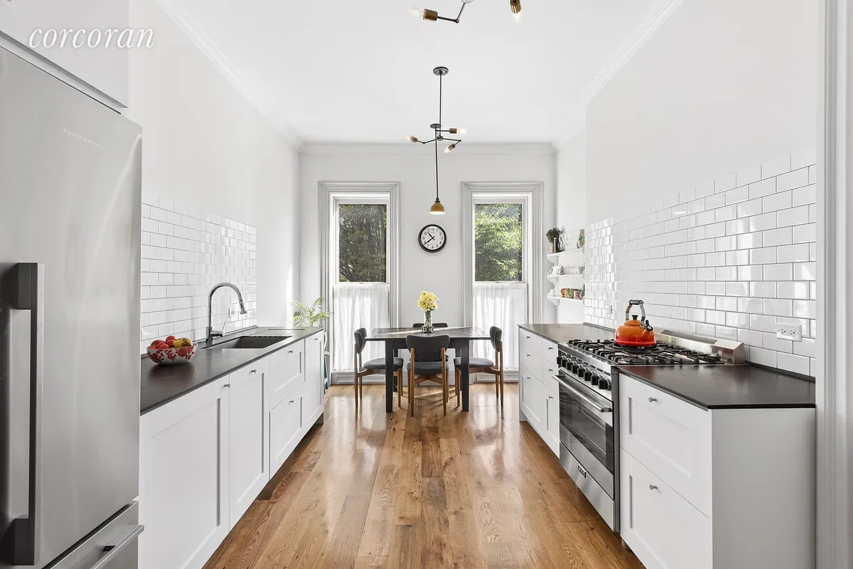 New York City Real Estate | View 412 Adelphi Street | room 2