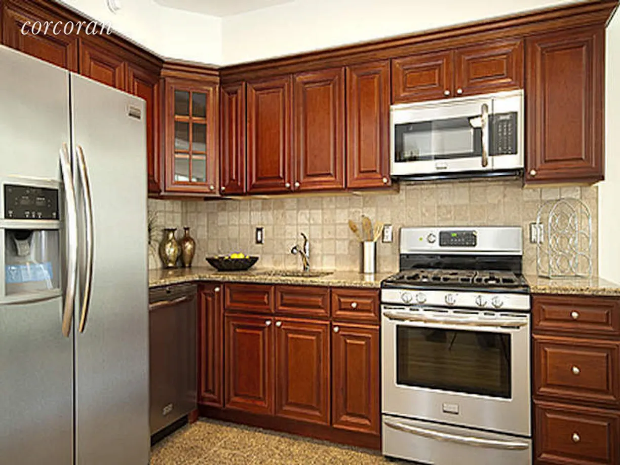 New York City Real Estate | View 30-94 Crescent Street, 5B | room 1