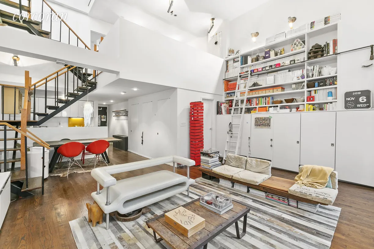 New York City Real Estate | View 214 East 9th Street, PH4D | room 1