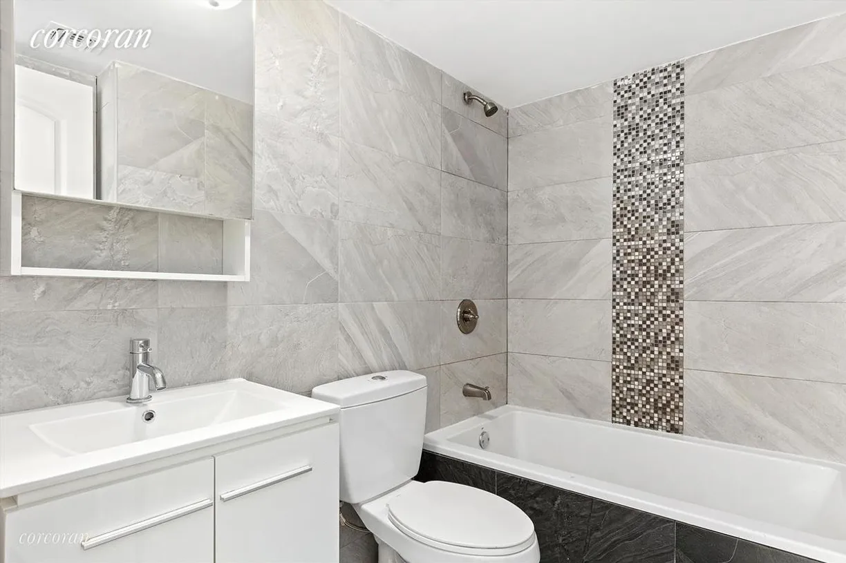 New York City Real Estate | View 257 Kosciuszko Street, 1 | room 2