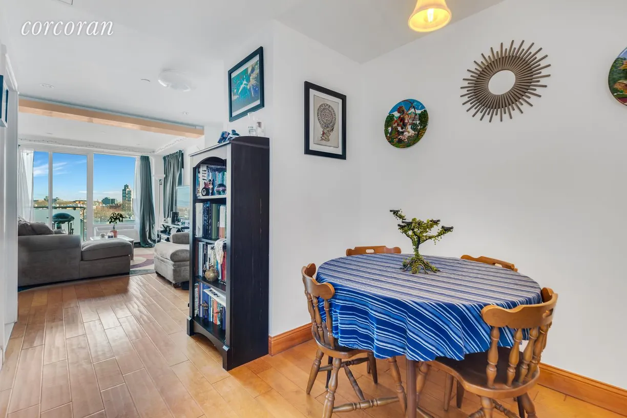 New York City Real Estate | View 26-20 21st Street, 702 | room 2