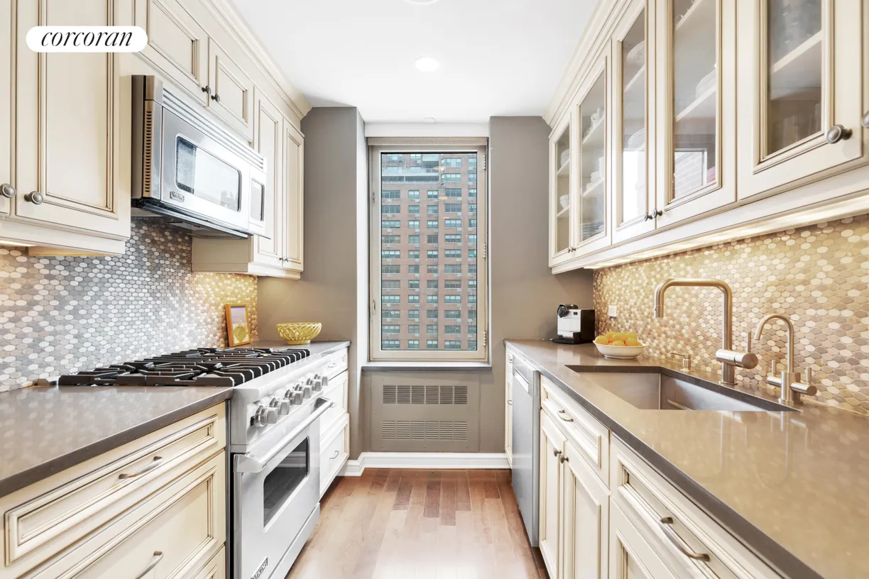 New York City Real Estate | View 308 East 72Nd Street, 8A | room 2