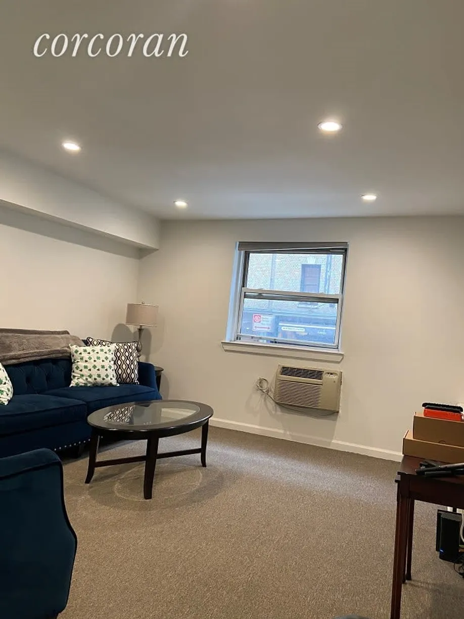 New York City Real Estate | View 211 Thompson Street, L-H | room 1