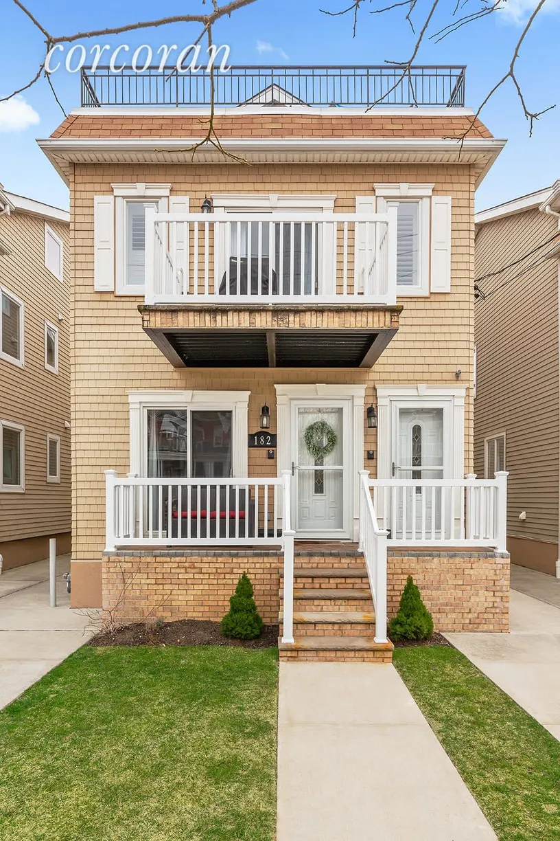 New York City Real Estate | View 182 Beach 125th Street, 1G | room 1