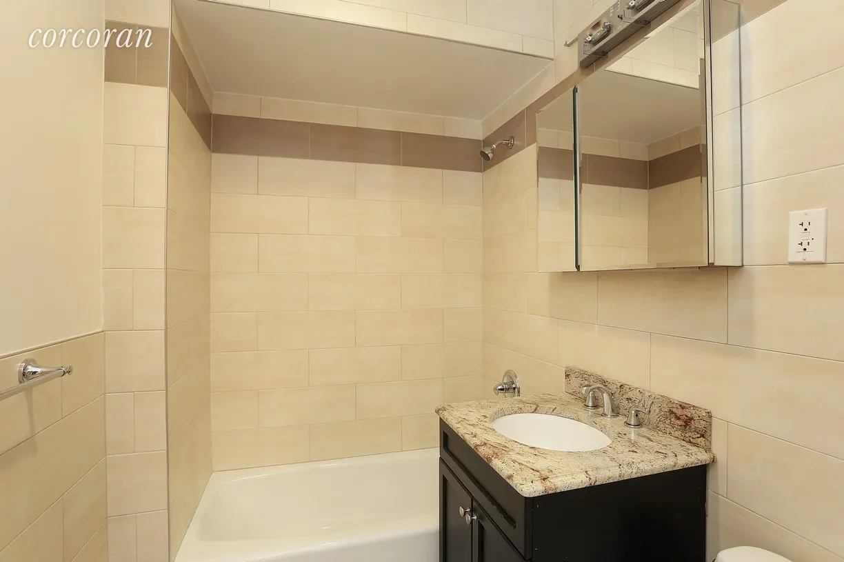 New York City Real Estate | View 27-17 Crescent Street, 2B | room 2