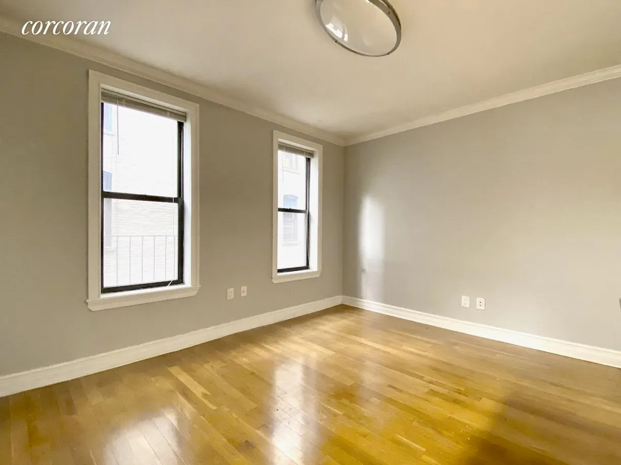 New York City Real Estate | View 370 Manhattan Avenue, 2-I | 1 Bed, 1 Bath