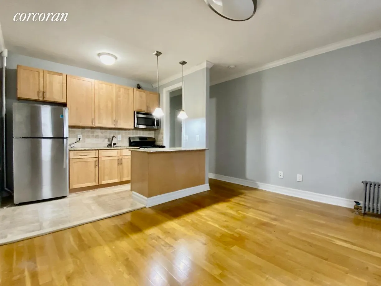 New York City Real Estate | View 370 Manhattan Avenue, 2-I | room 1