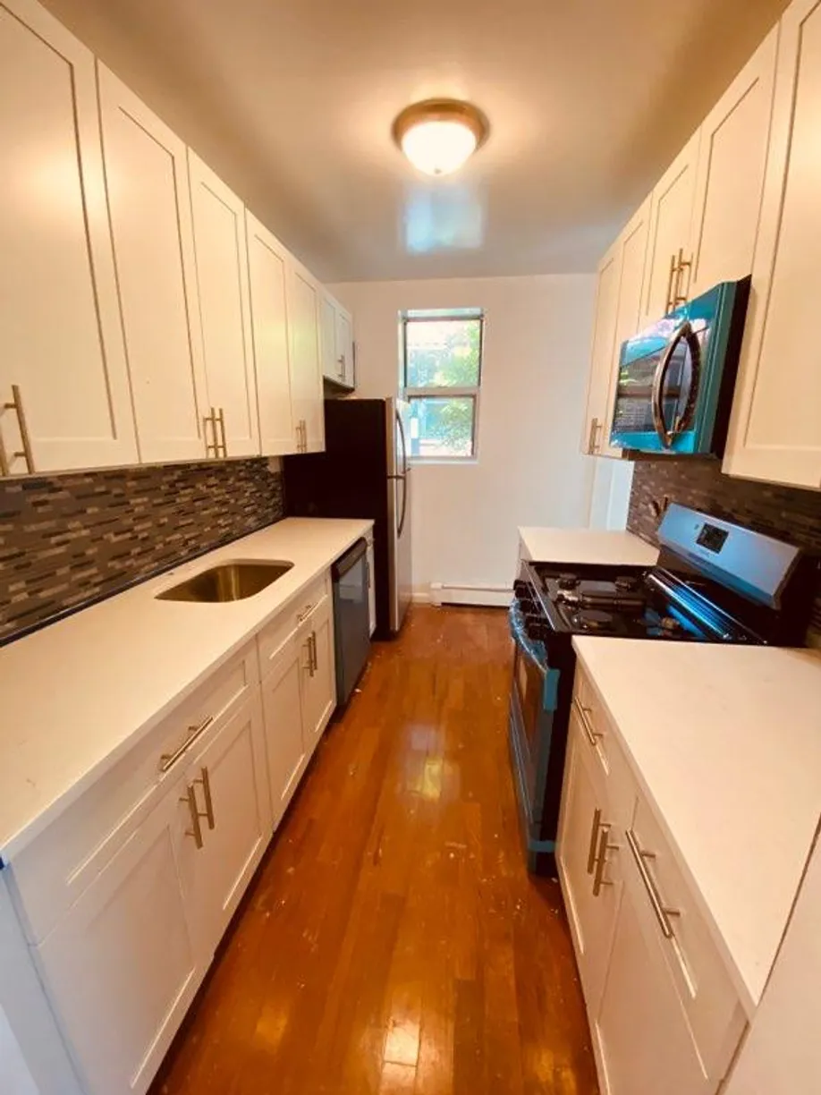 New York City Real Estate | View Riverdale Avenue | 3 Beds, 2 Baths