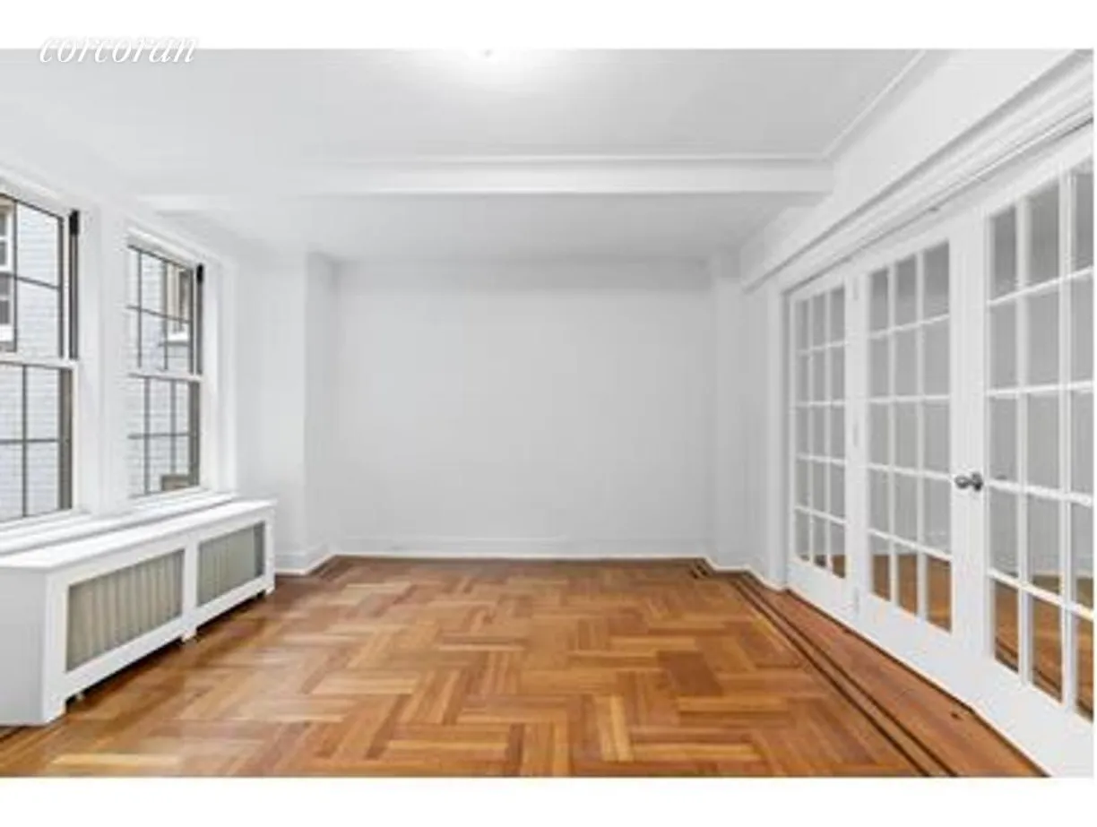New York City Real Estate | View 25 East 67th Street, 3E | Living Room