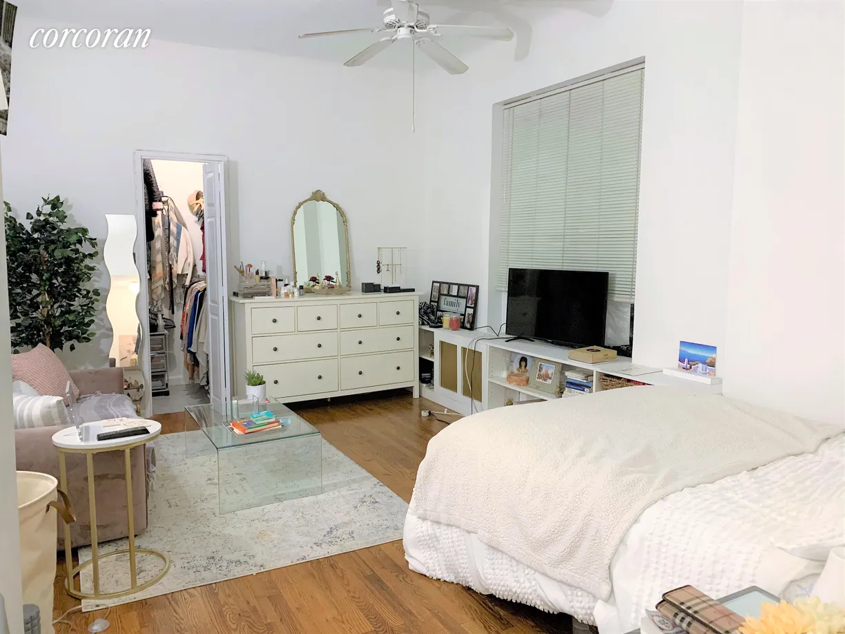 New York City Real Estate | View 66 MADISON AVENUE, 3J | 1 Bath