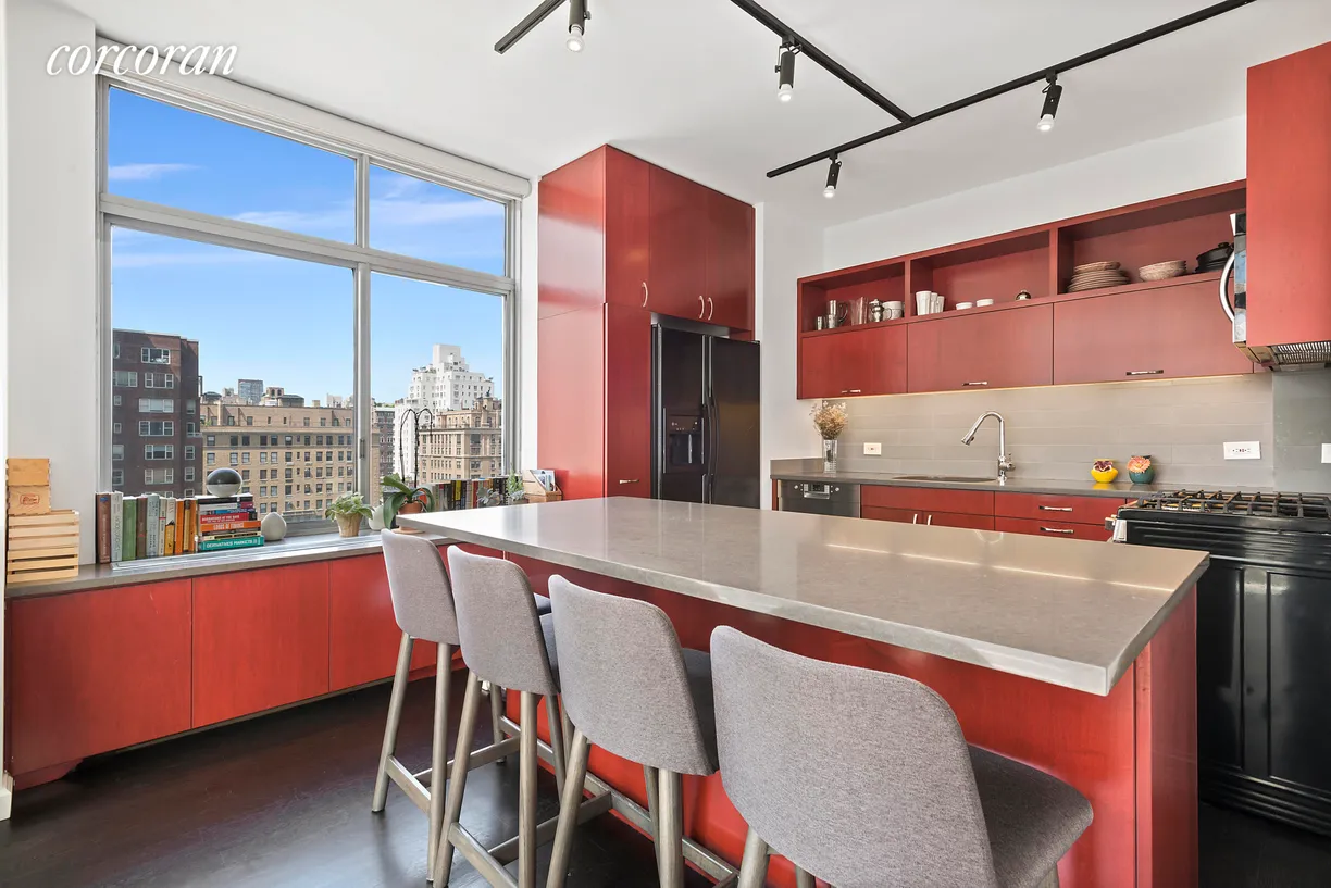 New York City Real Estate | View 188 East 64th Street, 902 | 1 Bed, 2 Baths