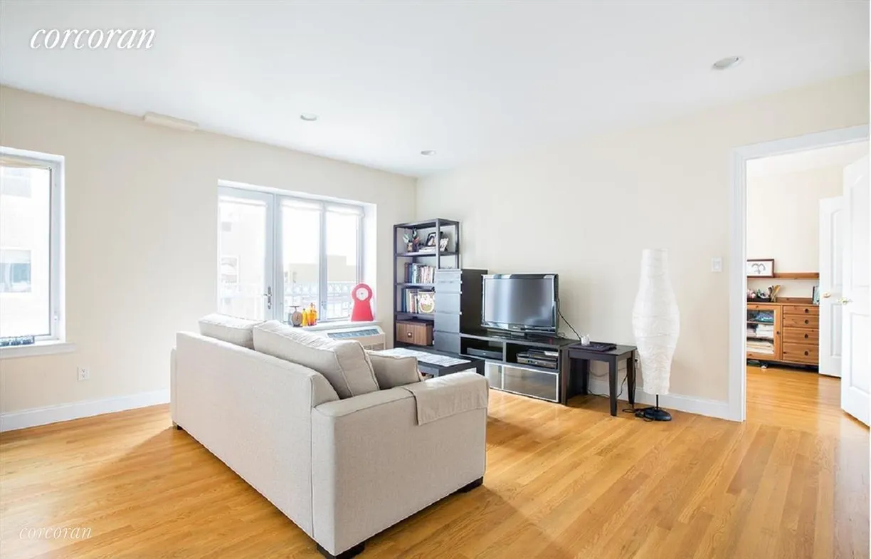 New York City Real Estate | View 30-94 Crescent Street, 3D | 1 Bed, 1 Bath