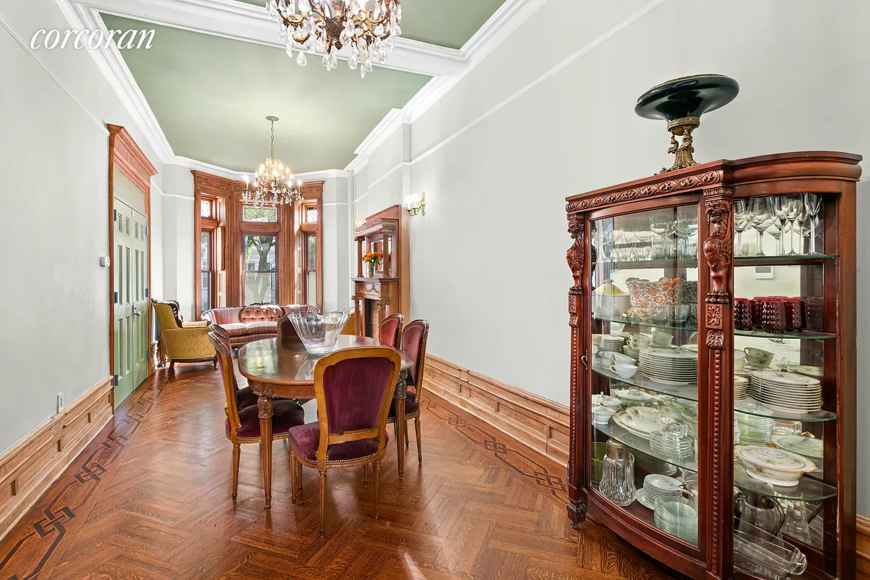 New York City Real Estate | View 881 Park Place | room 2