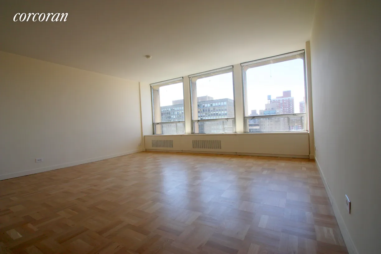 New York City Real Estate | View 300 East 33rd Street, 17P | room 1