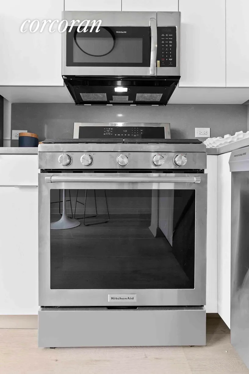 New York City Real Estate | View 540 Main Street, 114 | room 1