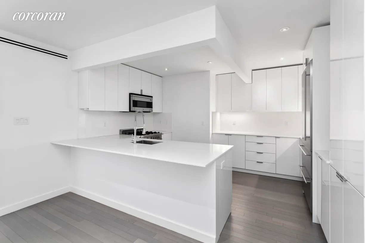 New York City Real Estate | View 393 West End Avenue, PH-3C | room 2