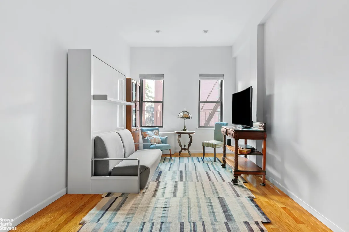 New York City Real Estate | View Waverly Place | 1 Bath