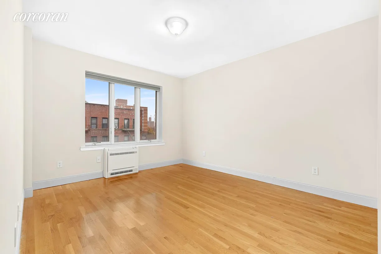 New York City Real Estate | View 23-25 31st Avenue, 4B | room 2