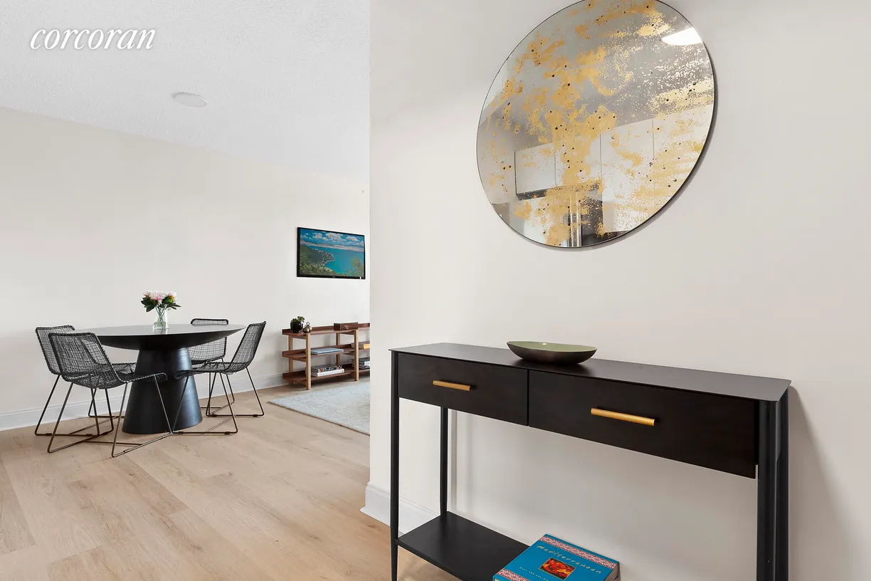 New York City Real Estate | View 1990 Lexington Avenue, 4-L | room 1