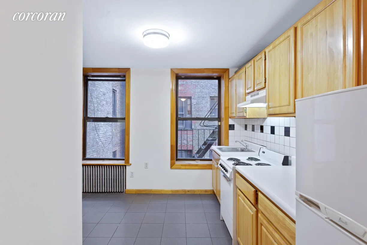 New York City Real Estate | View 110 Macdougal Street, 12-R | room 1