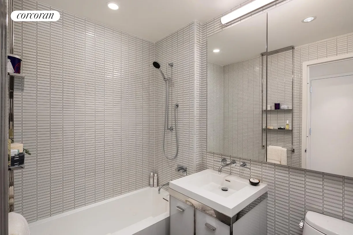 New York City Real Estate | View 252 South Street, 42C | room 2