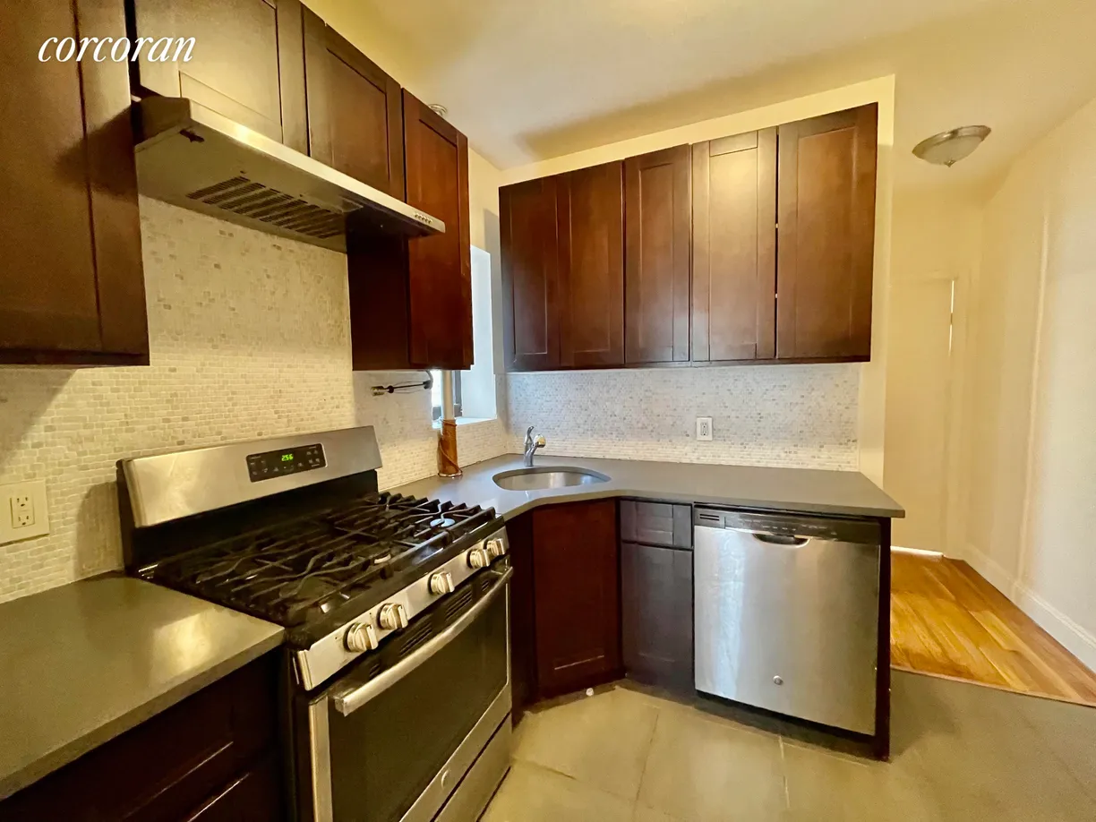 New York City Real Estate | View 729 Lafayette Avenue, 1B | 3 Beds, 2 Baths