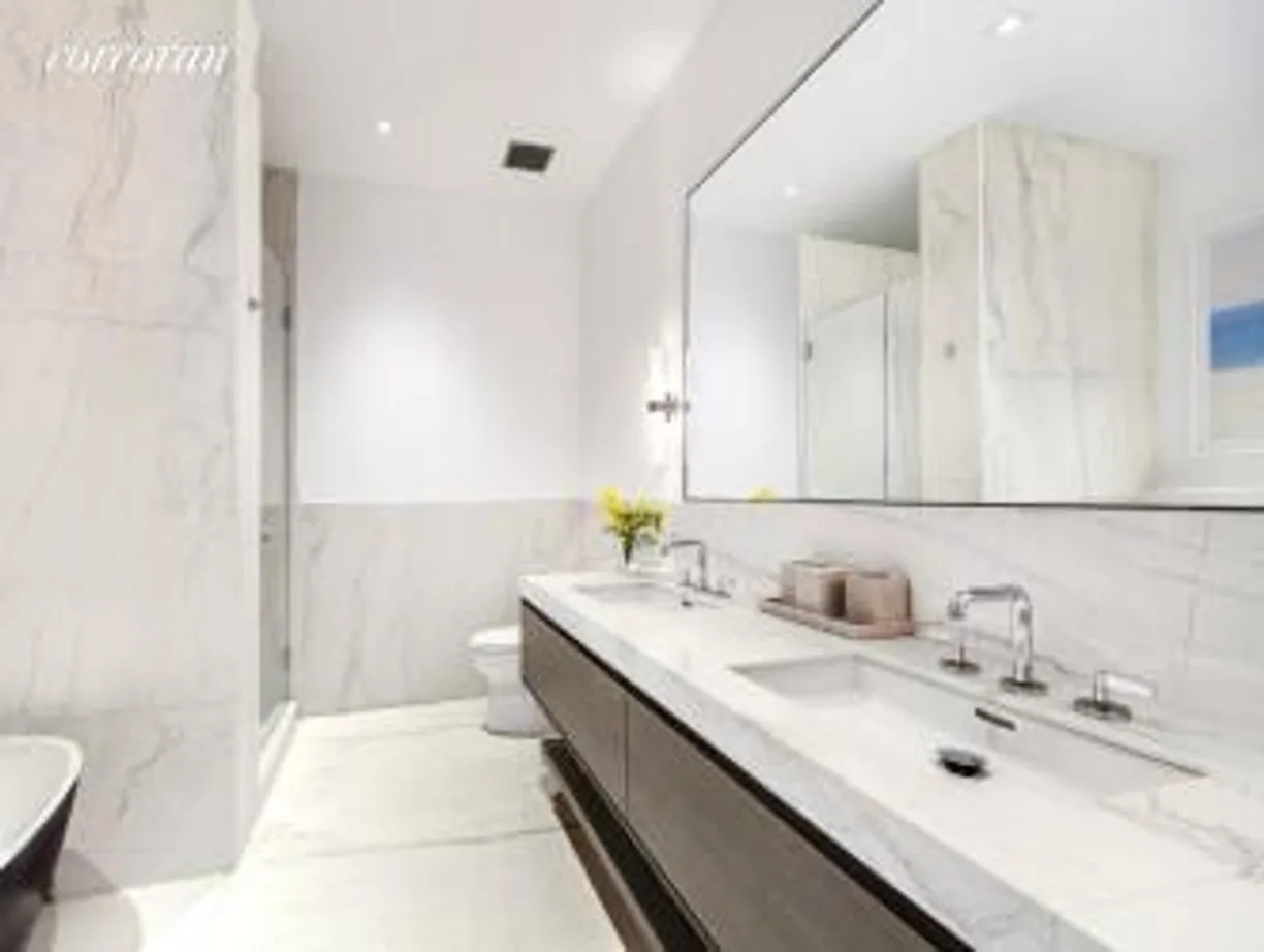 New York City Real Estate | View 260 Park Avenue South, 6C | room 2