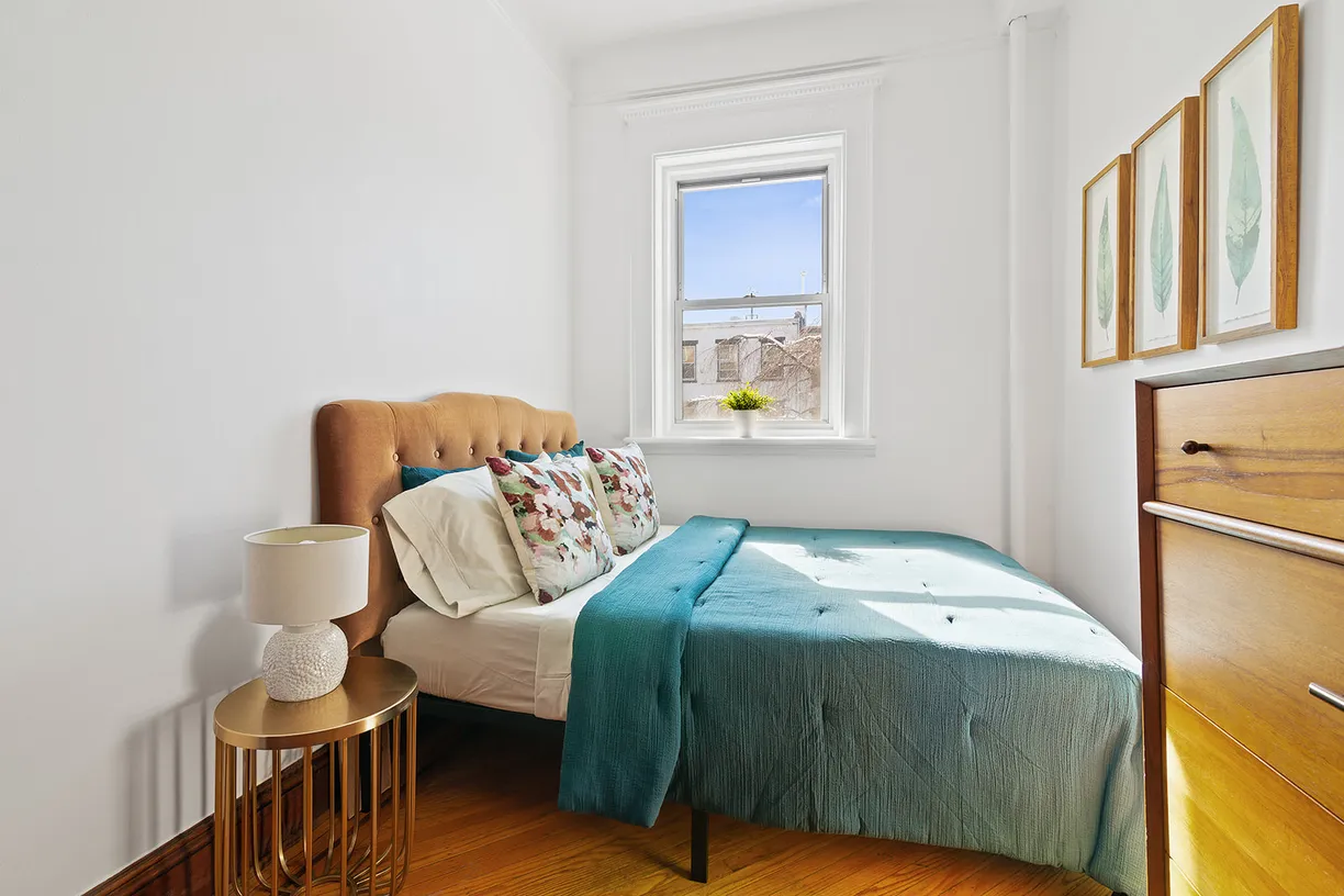 New York City Real Estate | View 296 Garfield Place, 2R | Bedroom