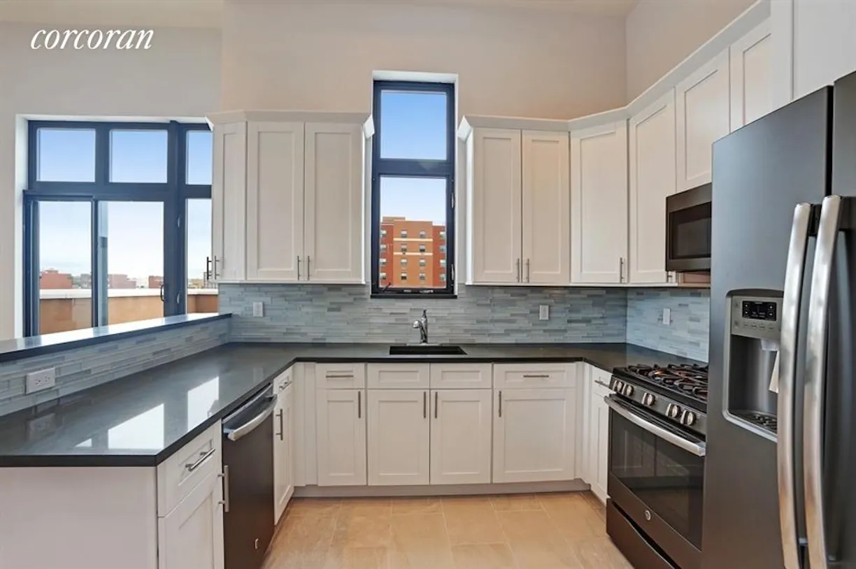 New York City Real Estate | View 30-25 21st Street, PH-A | room 2