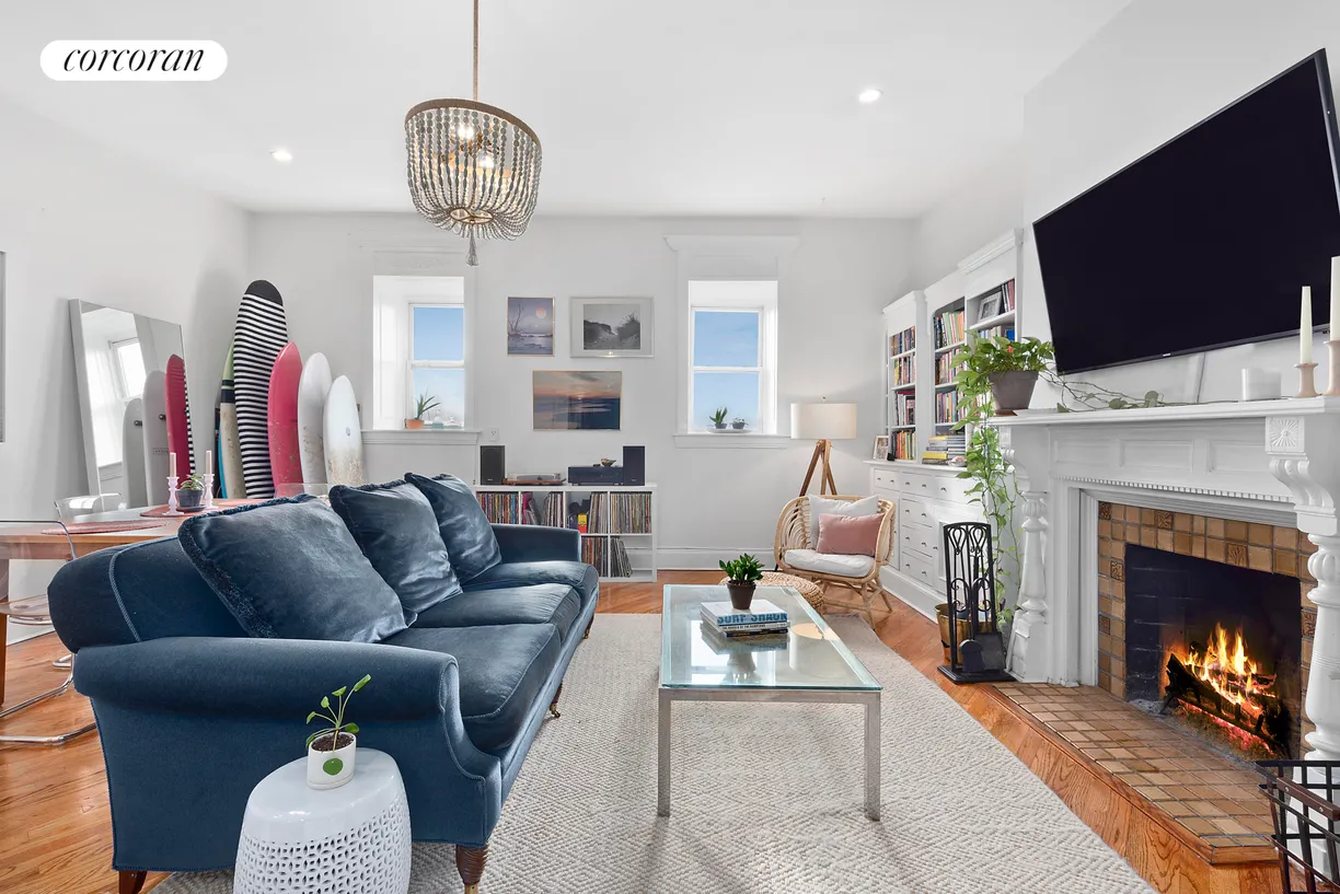 New York City Real Estate | View 45 7th Avenue, 5 | 2 Beds, 1 Bath