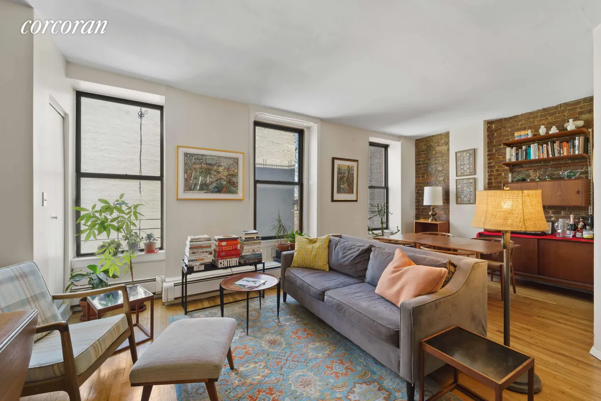 New York City Real Estate | View 153 Lafayette Avenue, 4 | 2 Beds, 1 Bath