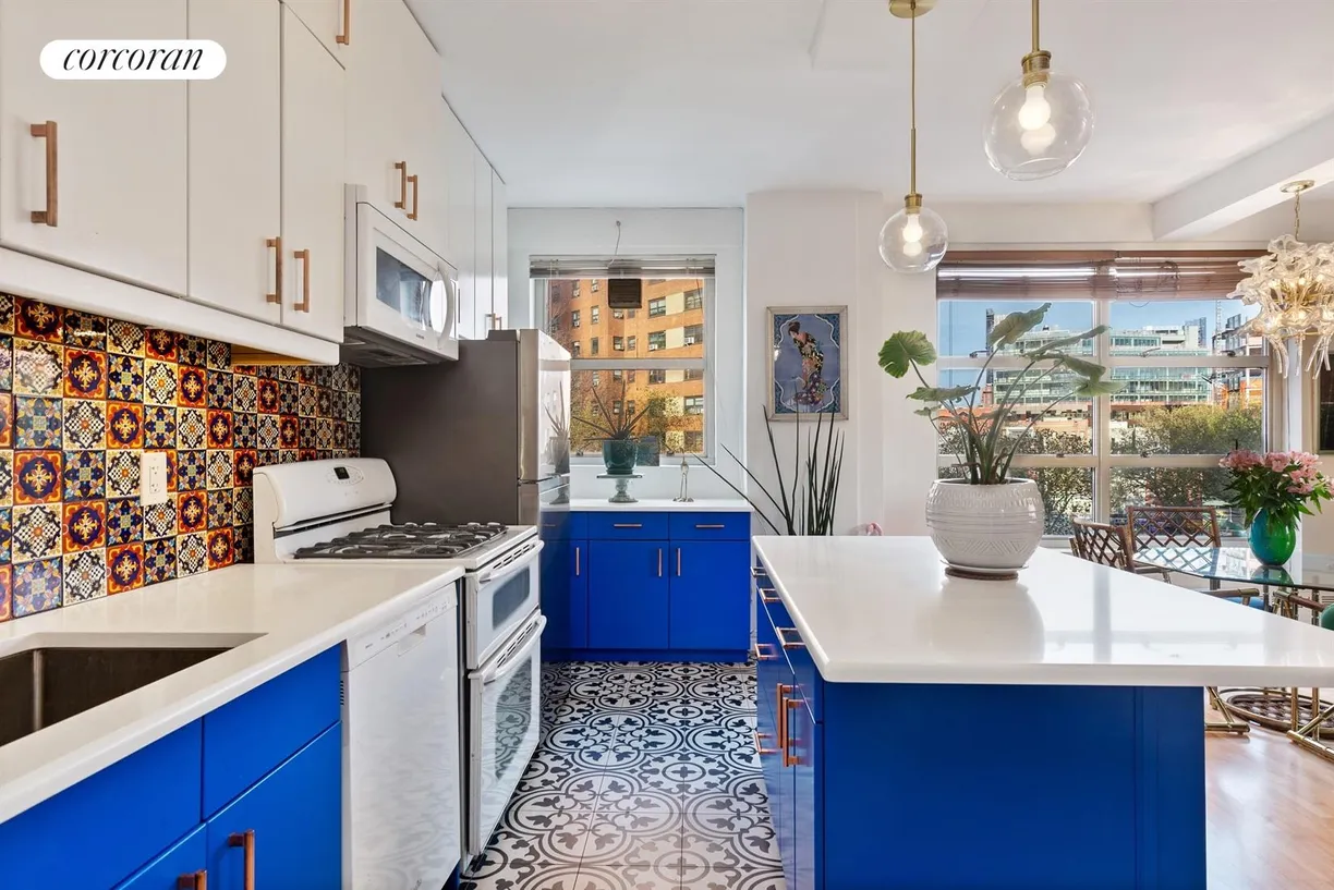 New York City Real Estate | View 70 La Salle Street, 4C | Kitchen