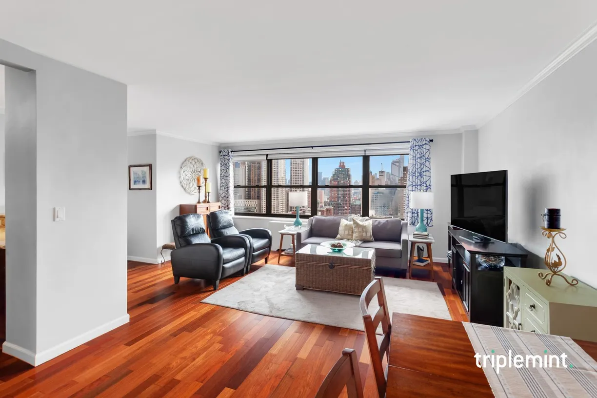 New York City Real Estate | View 142 West End Avenue, 29-T | 1 Bed, 1 Bath