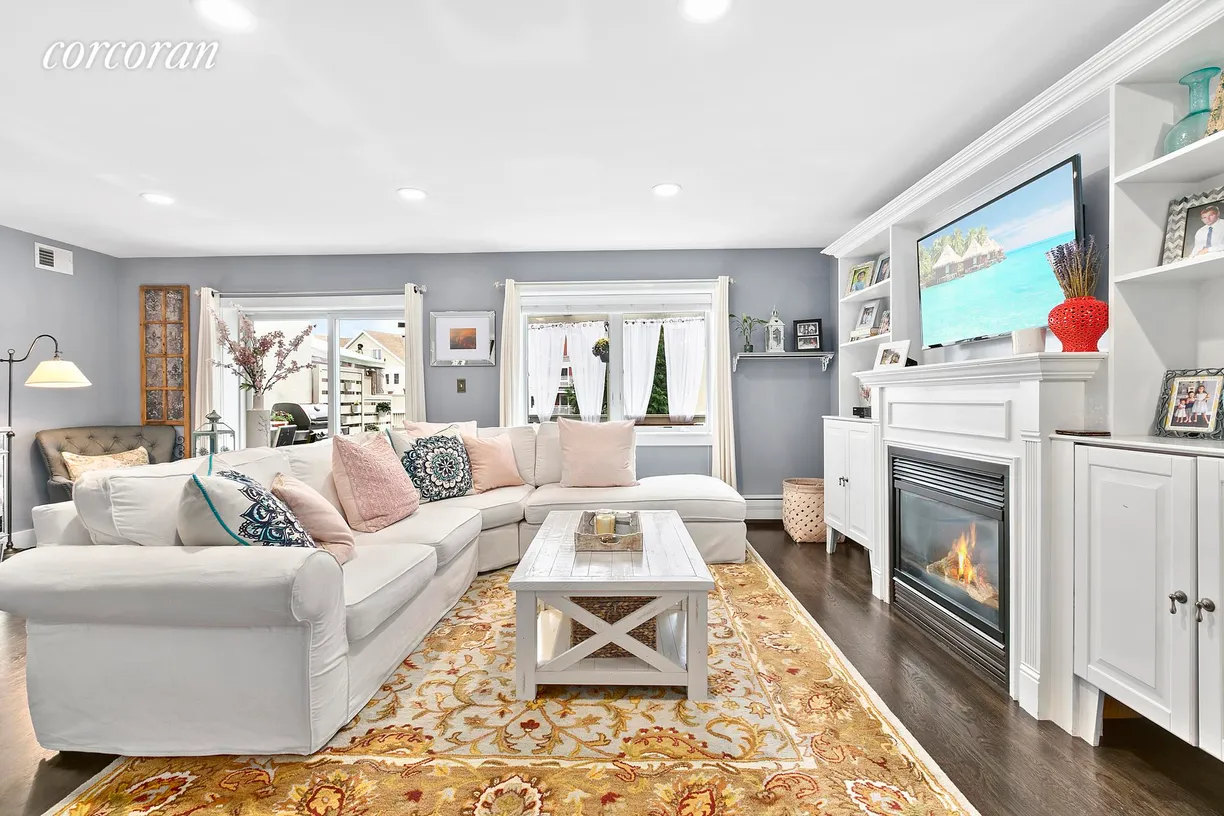 New York City Real Estate | View 100 Outlook Avenue | 6 Beds, 3 Baths