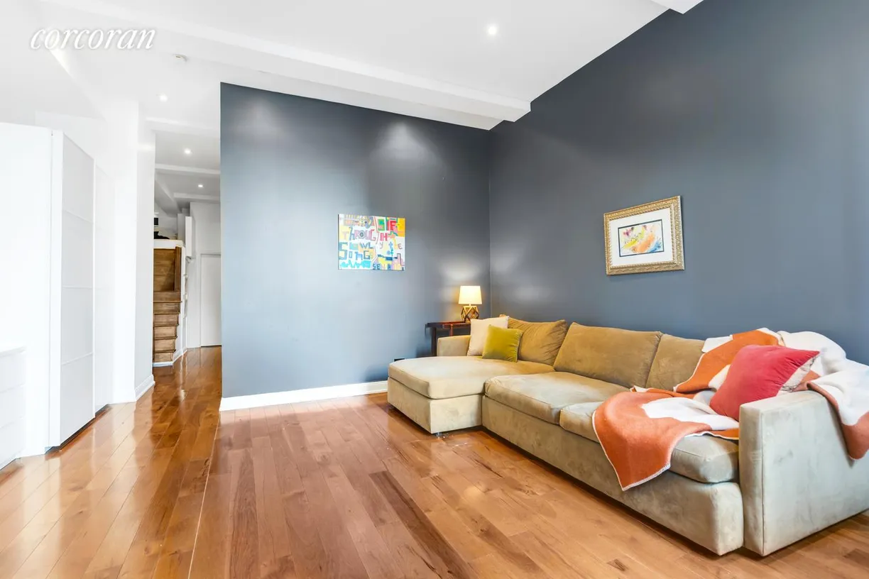 New York City Real Estate | View 3 Hanover Square, 11H | room 1