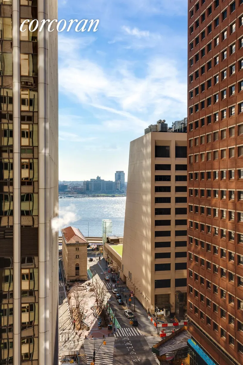 New York City Real Estate | View 3 Hanover Square, 11H | room 2