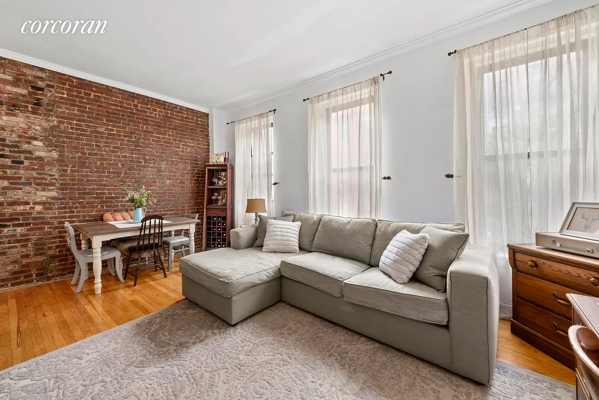 New York City Real Estate | View 320 East 86th Street, 3A | 1 Bed, 1 Bath