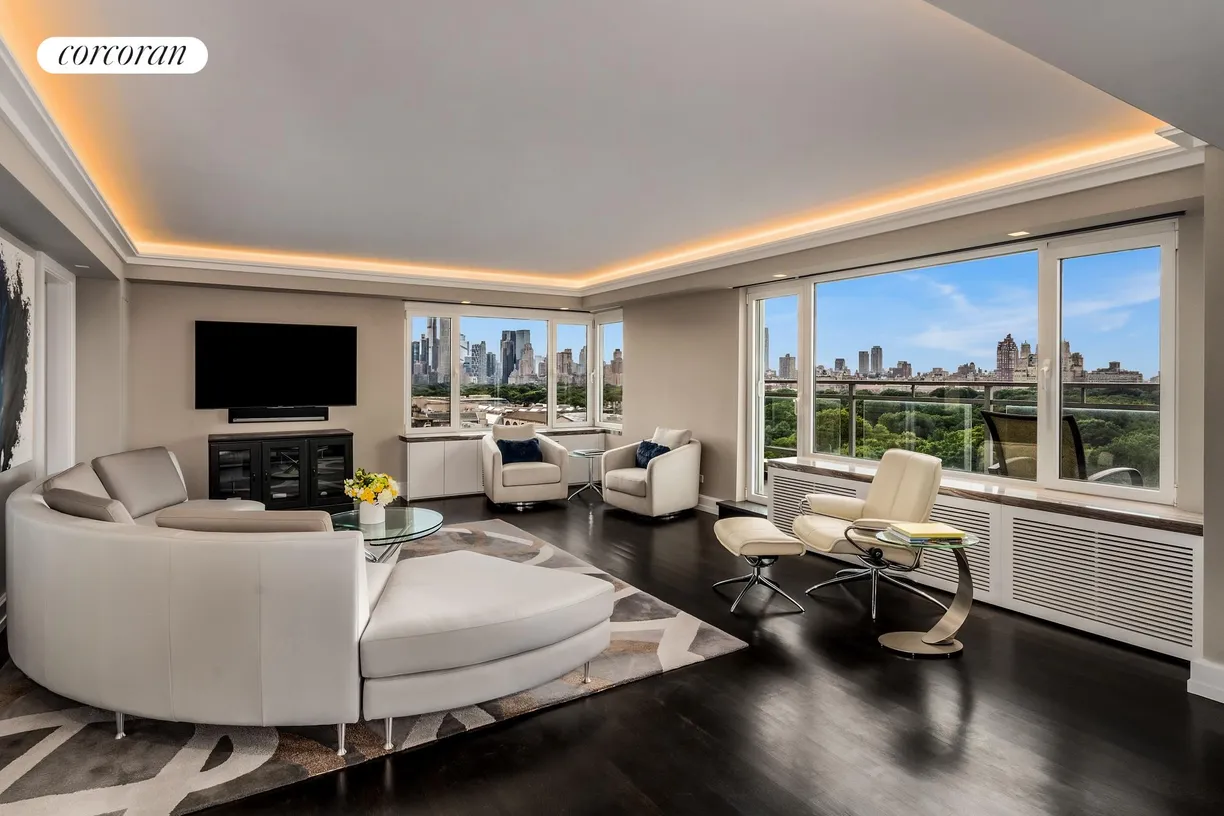 New York City Real Estate | View 1050 Fifth Avenue, 17C | 2 Beds, 2 Baths