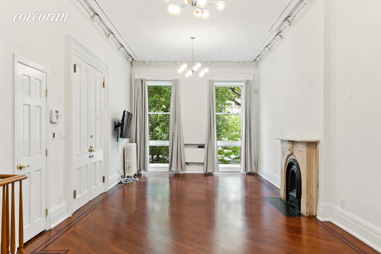 New York City Real Estate | View 328 East 30th Street, 1 | 3 Beds, 2 Baths