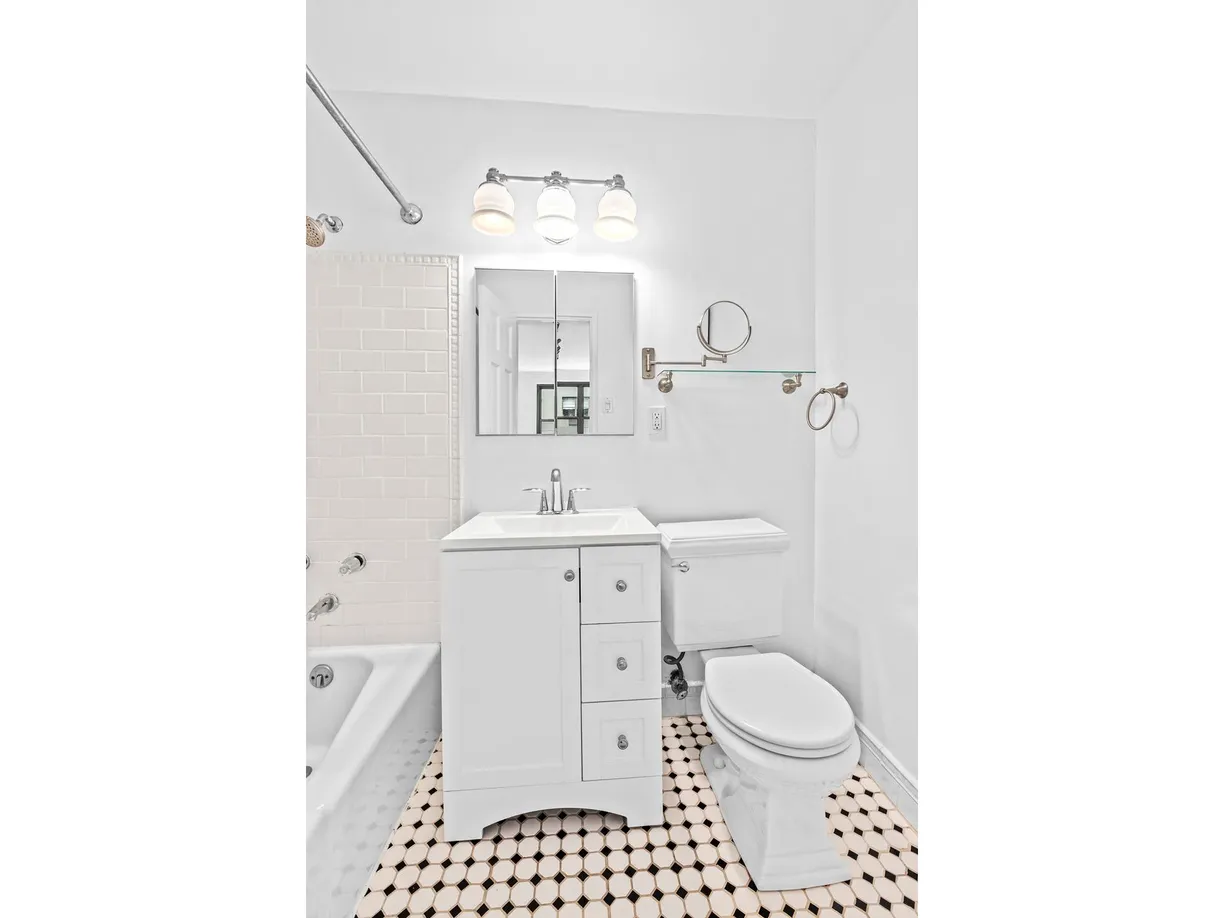 New York City Real Estate | View 200 East 24th Street, 807 | 1 Bed, 1 Bath