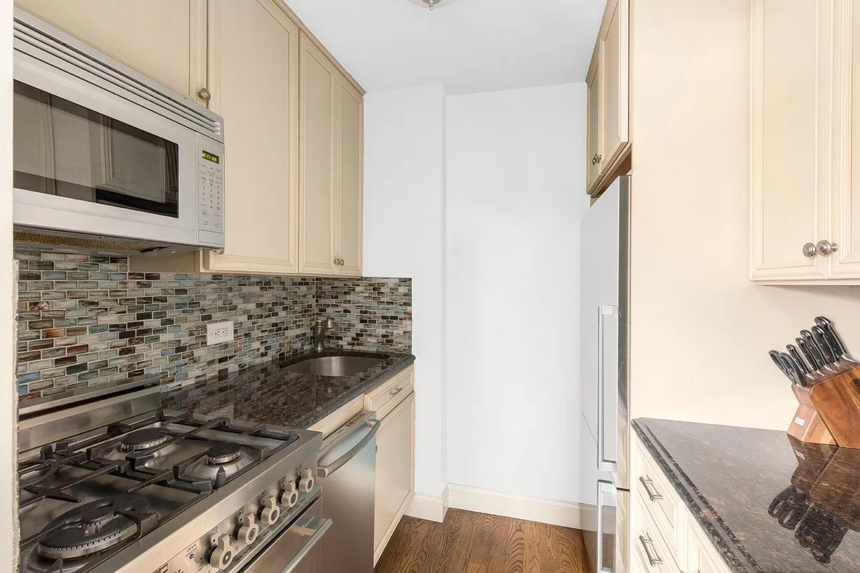 New York City Real Estate | View West 9th Street | 1 Bed, 1 Bath